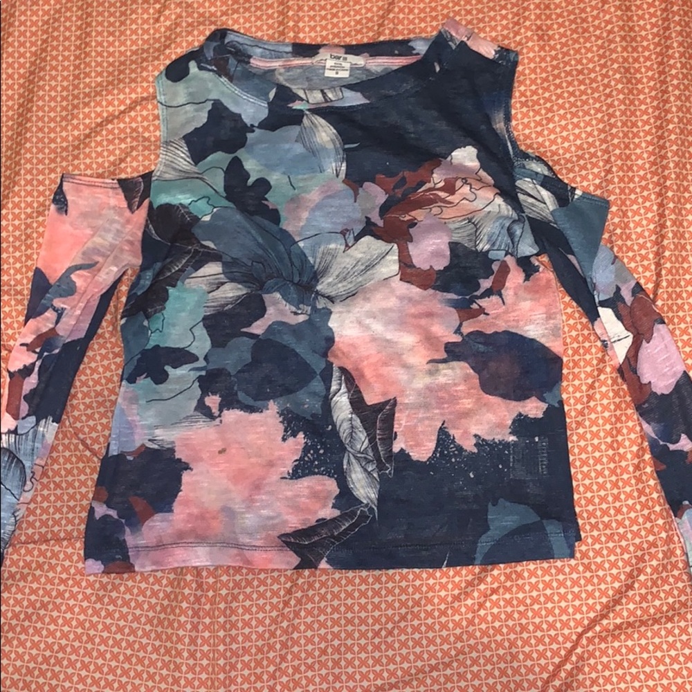 Off the should long sleeve